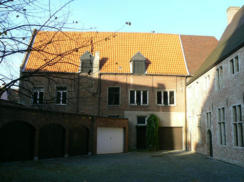 Mechelen Begijnenkerkhof 7