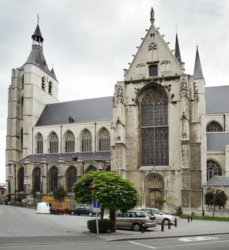 Mechelen Onze-Lieve-Vrouwekerkhof zonder nummer