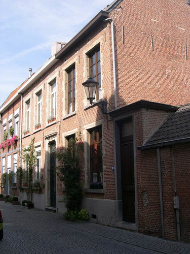 Mechelen Vrouw van Mechelenstraat 4-6