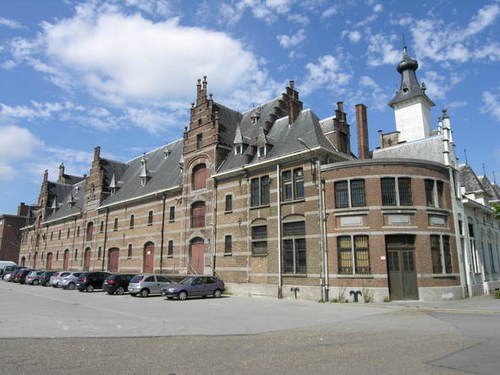 Mechelen Rode-Kruisplein 1-4