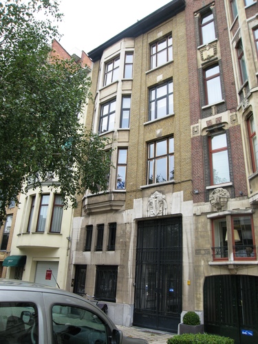 Antwerpen Karel Oomsstraat 8