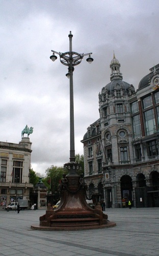 Antwerpen Koningin Astridplein Lantaarn