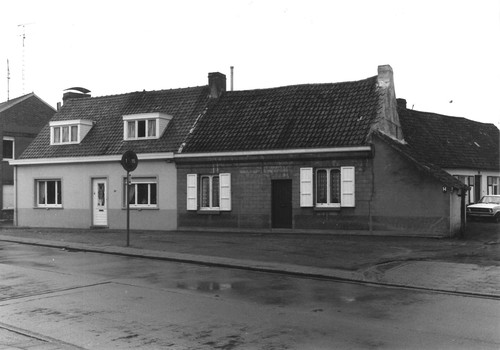 Gent Zwijnaarde Zandvoordestraat 56 (anno 2014 verbouwd)