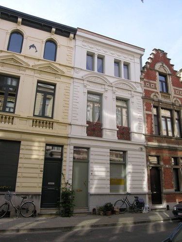 Antwerpen Dolfijnstraat 76