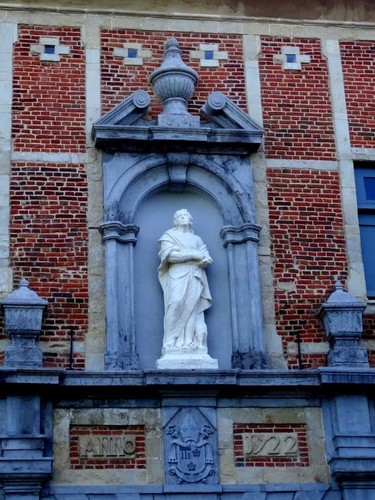 Leuven Abdij van Park 3, 6, 7-9 Detail Sint-Johannesbeeld