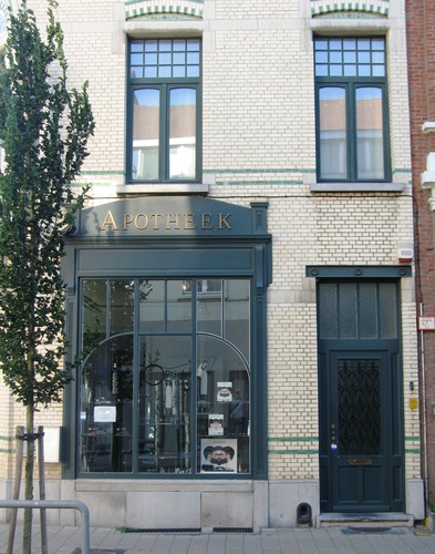 Antwerpen Lange Elzenstraat 94 pui