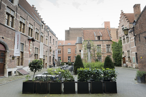 Antwerpen Lange Nieuwstraat 3