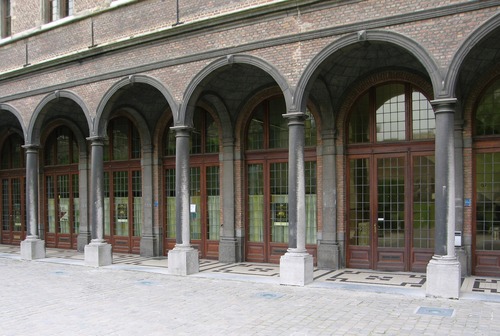Antwerpen Prinsstraat 13 binnentuin westvleugel galerij