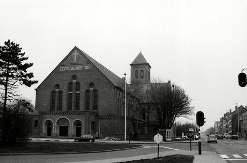 Oostende Elisabethlaan zonder nummer parochiekerk