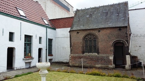 Antwerpen Lange Nieuwstraat 84 godshuis kapel