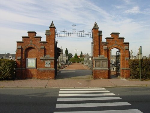 Wervik Komenstraat 83 Stedelijke Begraafplaats ingang