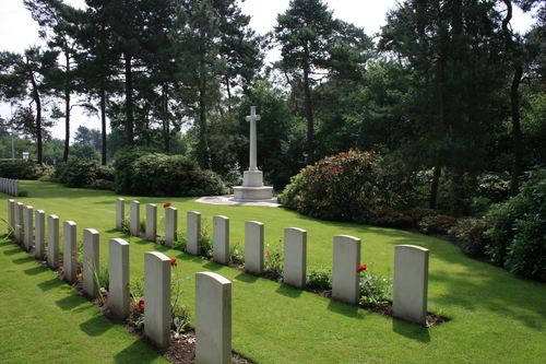 Kasterlee War Cemetery