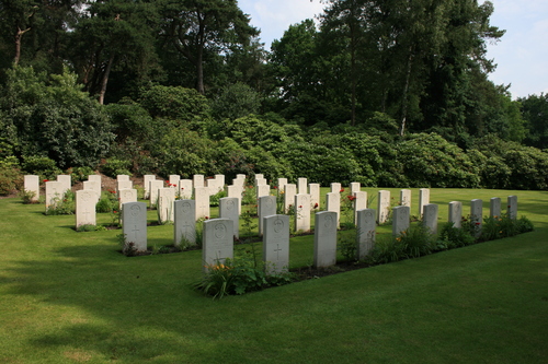 Kasterlee War Cemetery