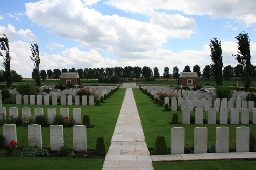 Divisional Collecting Post Cemetery and Extension
