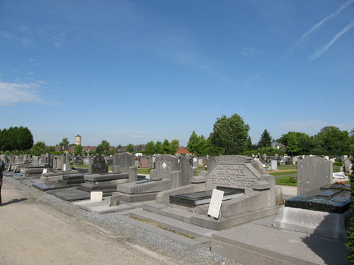 Kuurne Kasteelstraat zonder nummer begraafplaats